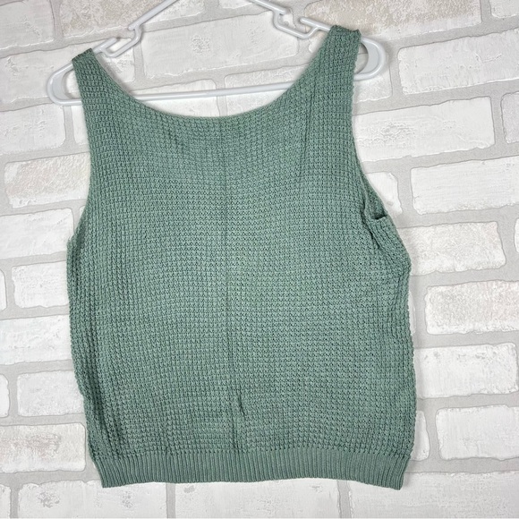 Beautiful Sage Knit‎ Pattern Top, Size L/XL, perfect for layering - Picture 10 of 10